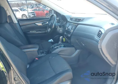 2017 Nissan Rogue Sv z USA, uszkodzony, nr VIN 5N1AT2MT9HC888975